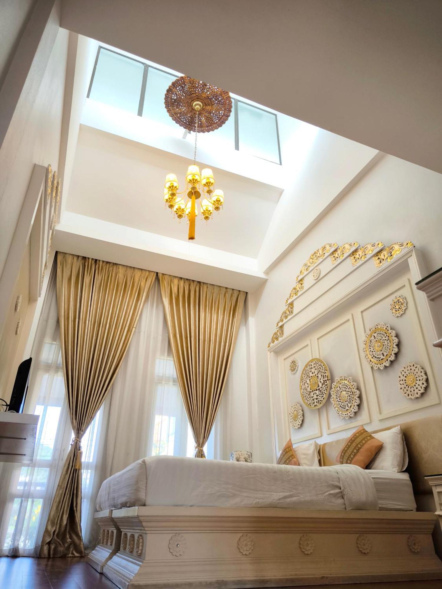 Готель Ratchiangsaen Flora House Чіангмай Екстер'єр фото