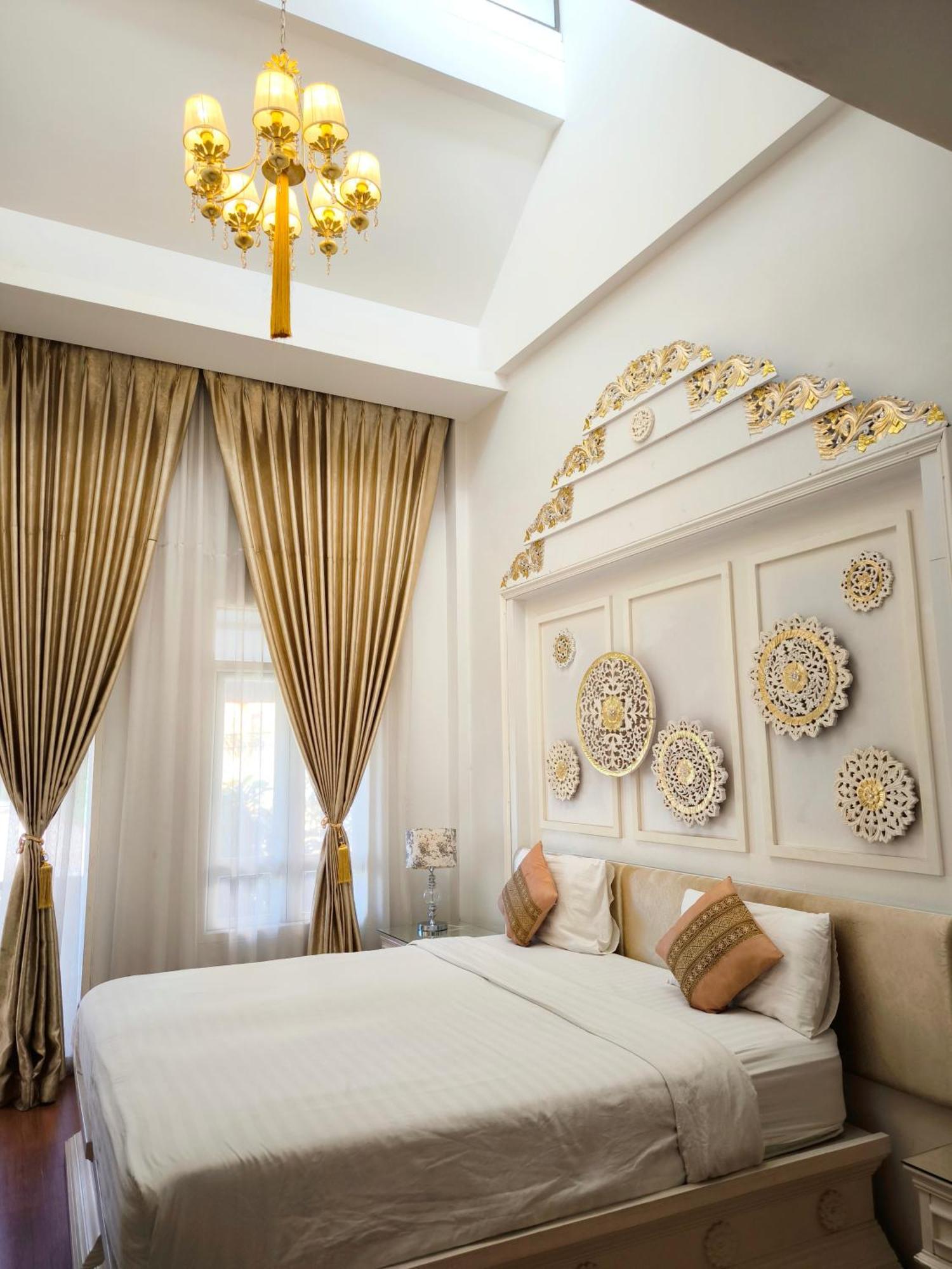 Готель Ratchiangsaen Flora House Чіангмай Екстер'єр фото